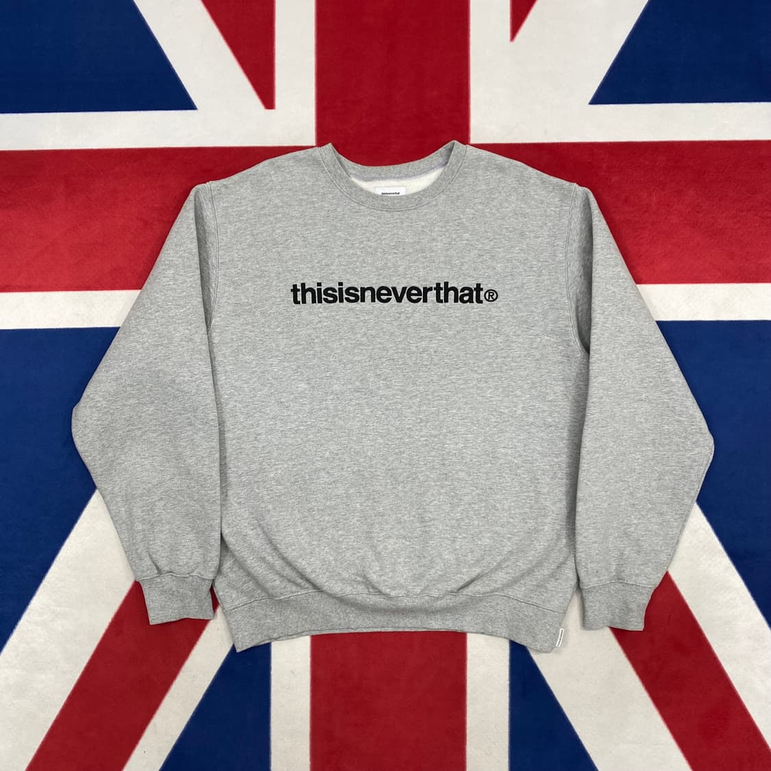 디스이즈네버댓 맨투맨 XL  상품이미지1