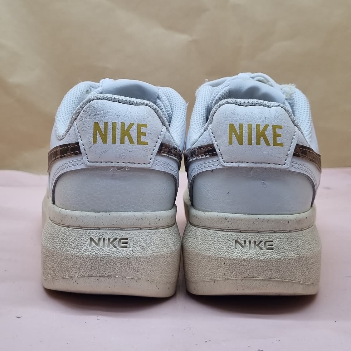 나이키 코트 비전 알타 여성운동화230  상품이미지4