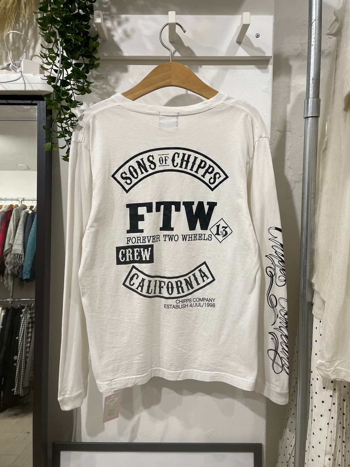 chipps conpany long sleeve 상품이미지10