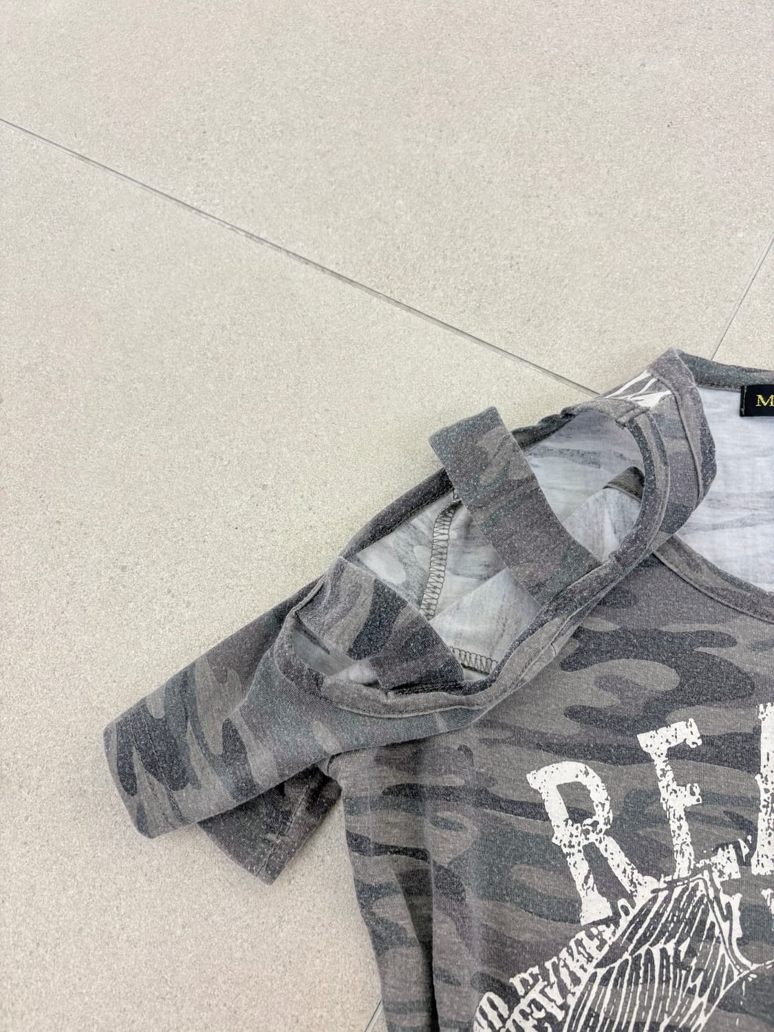 M.K.R 밀리터리 오프숄더 반팔 상품이미지3