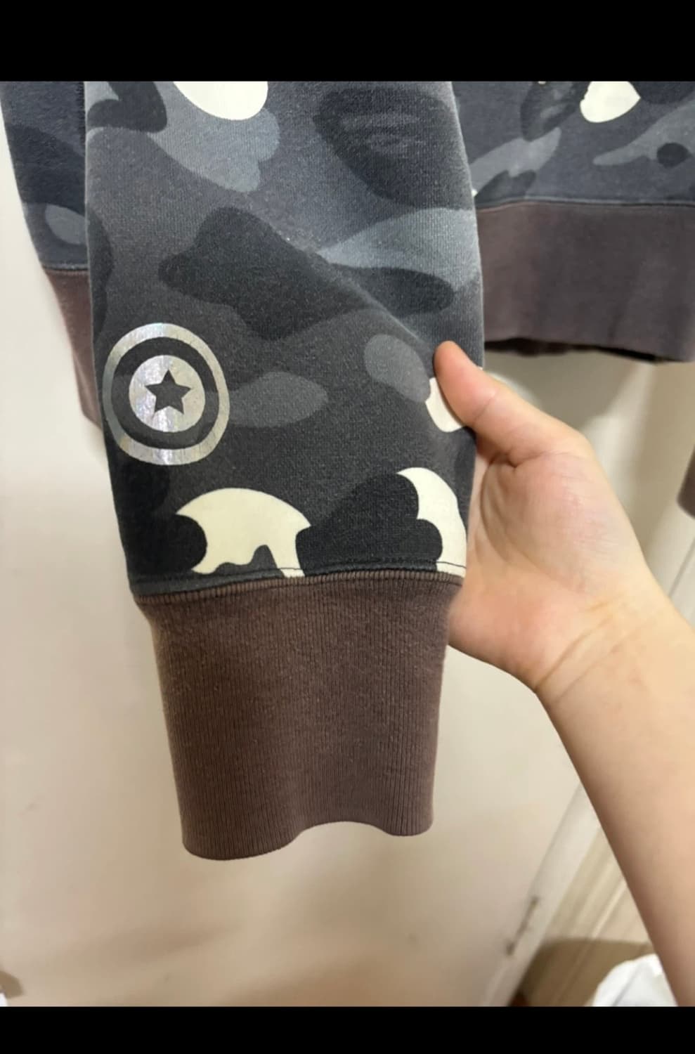 100%정품 베이프 샤크 롱슬리브 블랙 상품이미지5