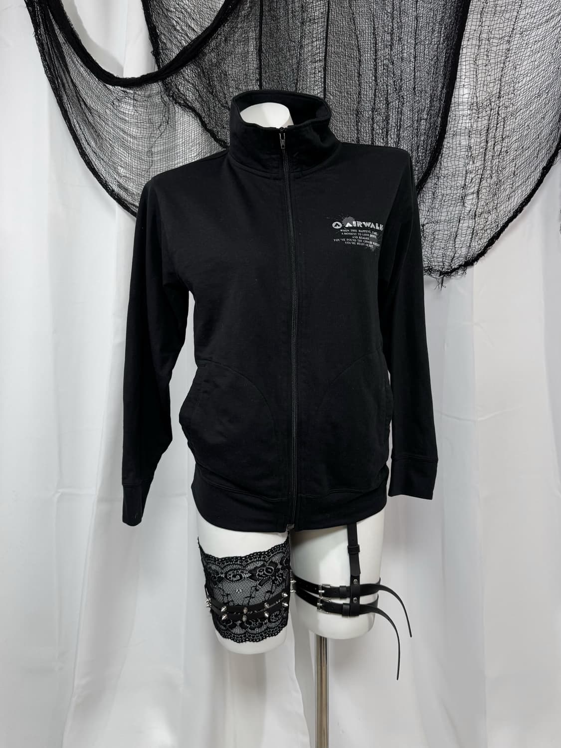 black zip up 상품이미지1
