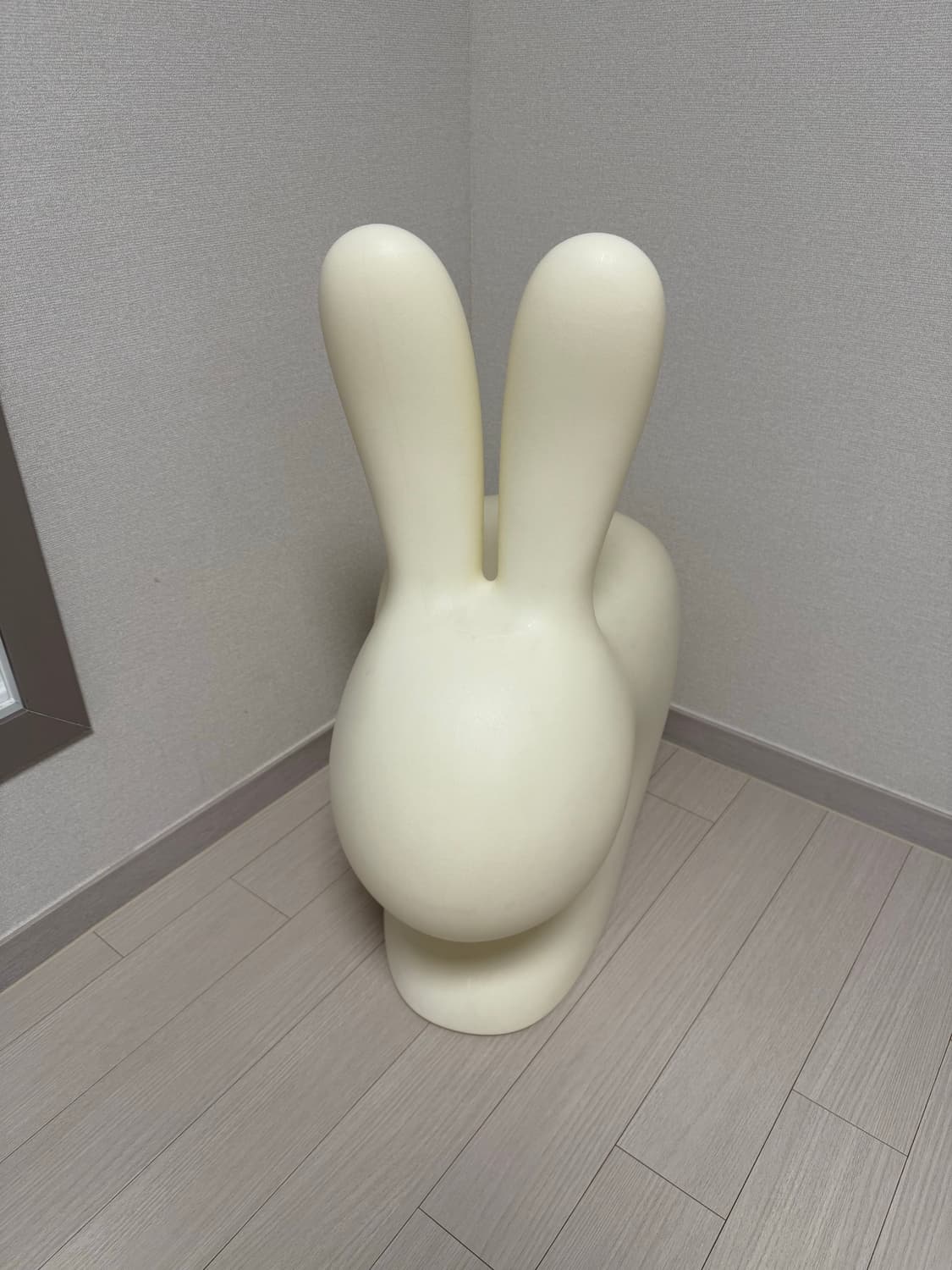 퀴부 래빗체어 스툴 라지 조명 상품이미지2