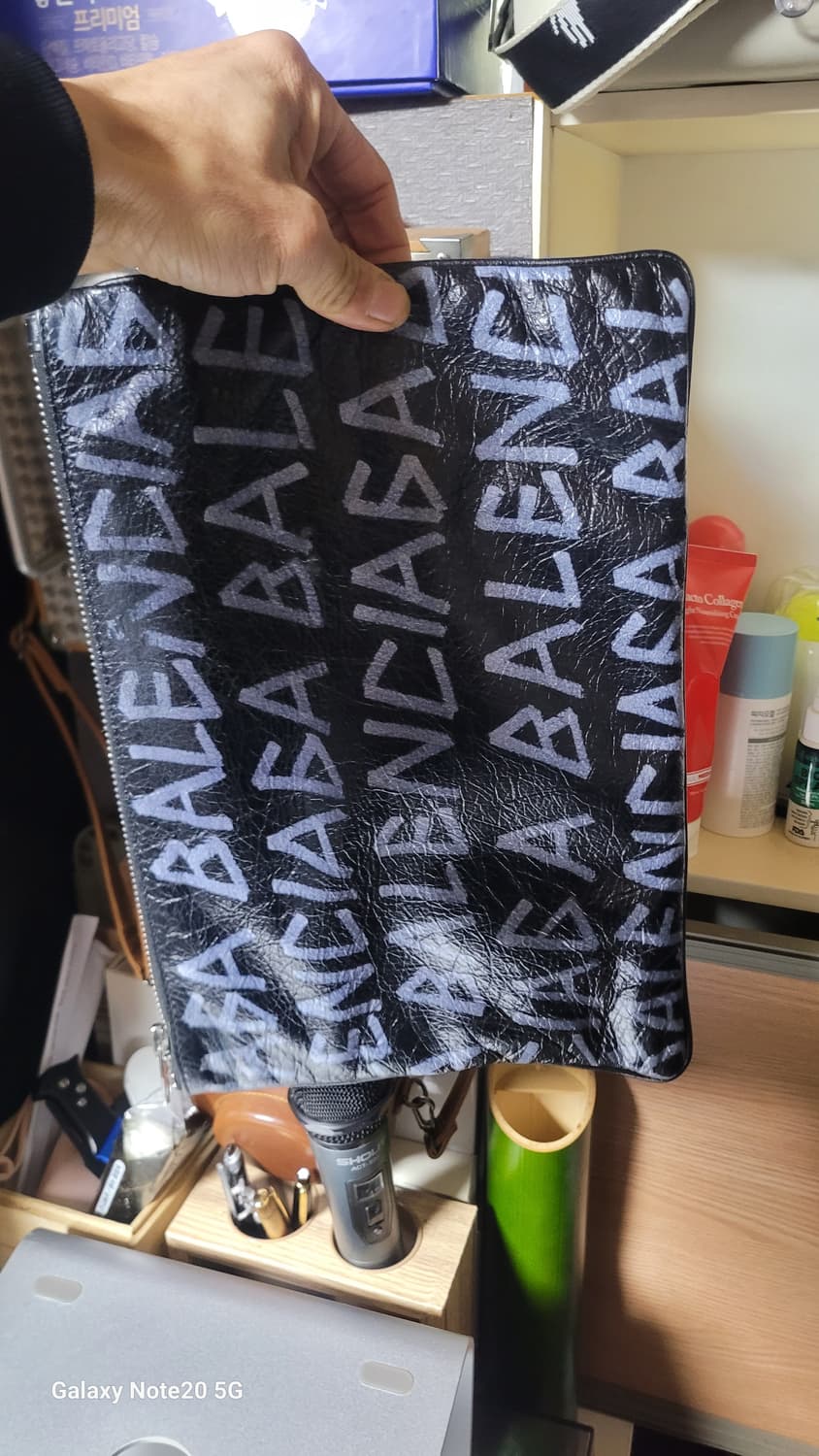 발렌시아가 클러치 상품이미지2