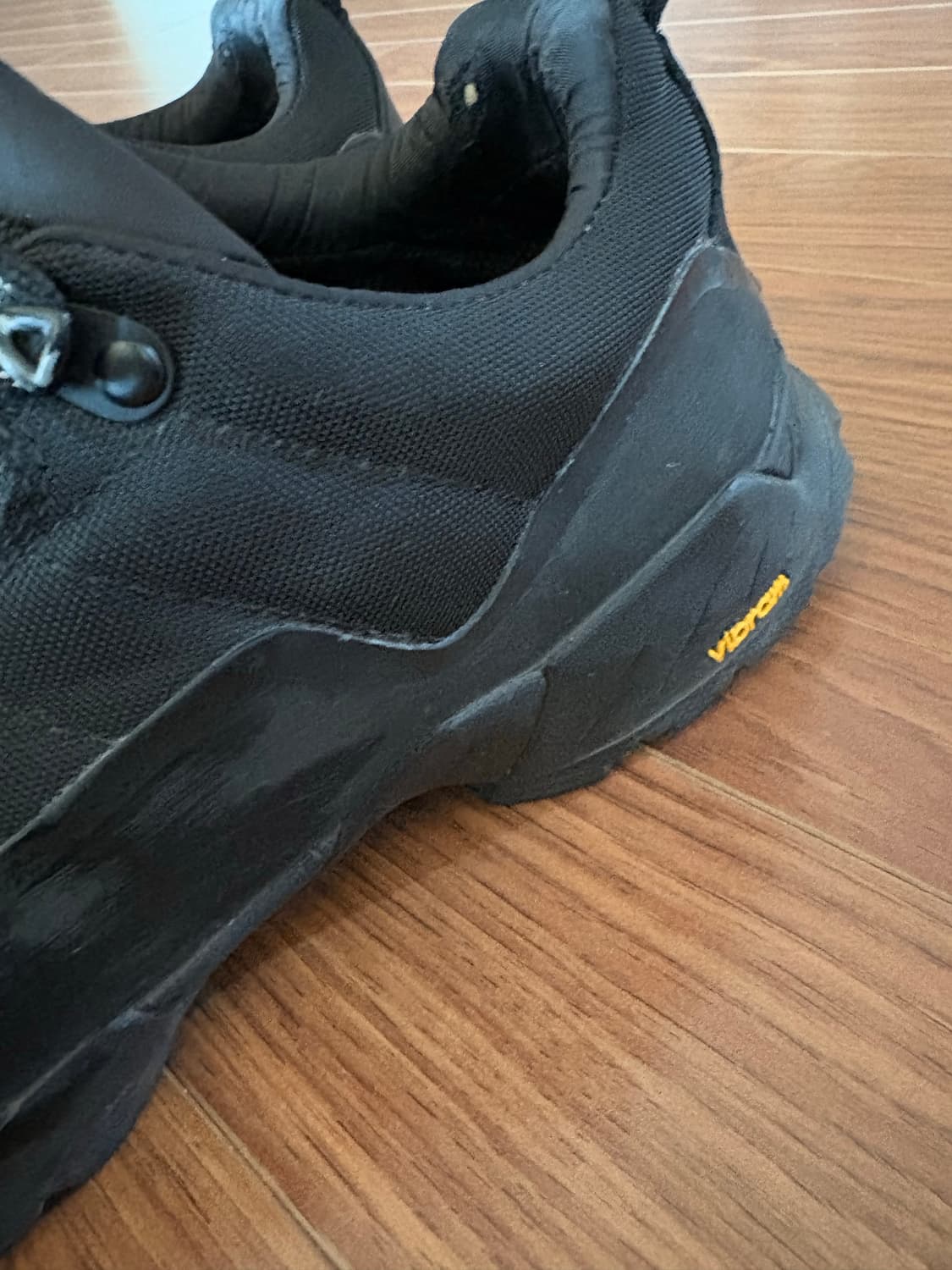 로아 카타리나 블랙 42 상품이미지3