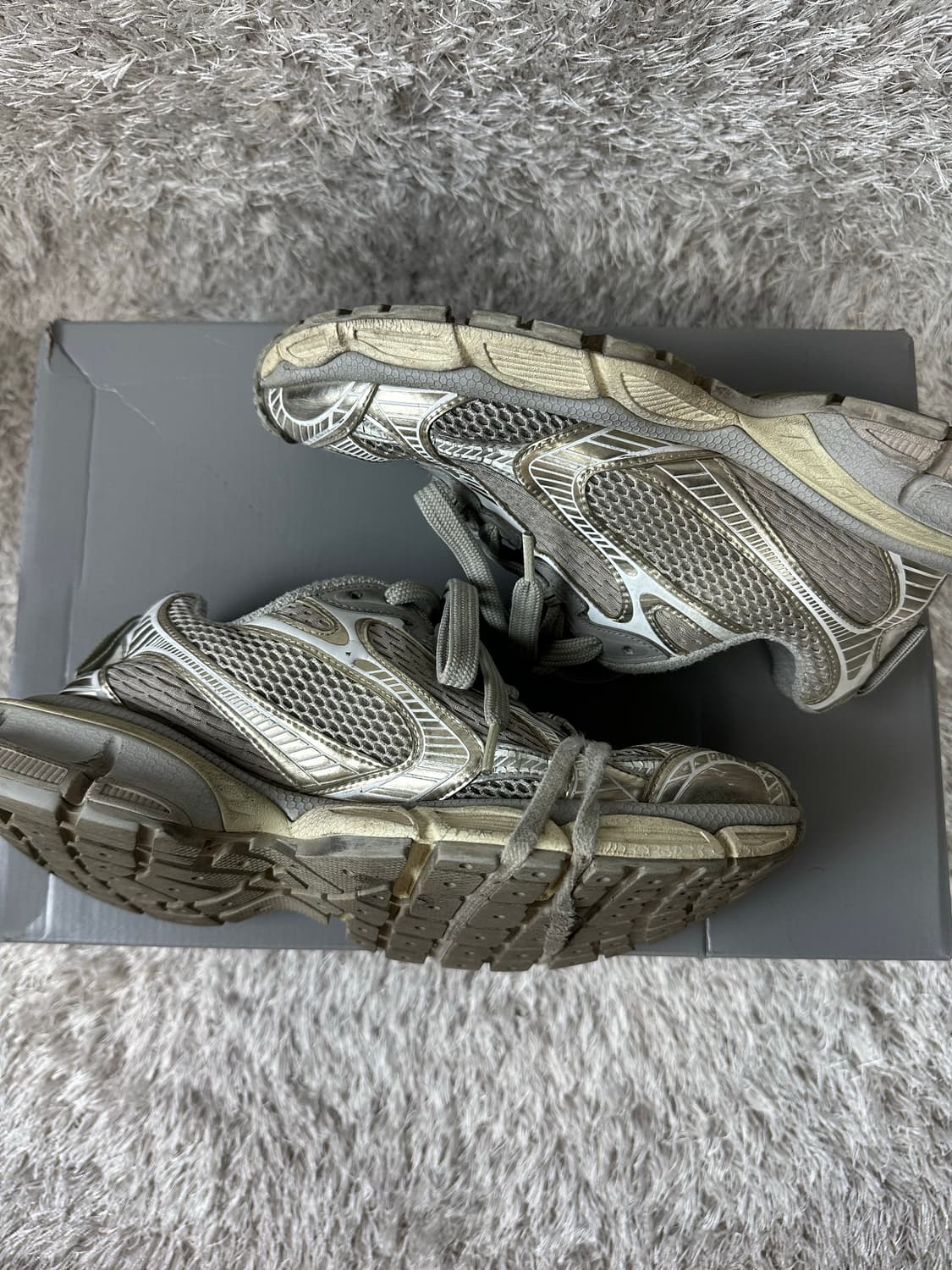 [41] 백화점판 정품 발렌시아가 3XL 에그쉘 상품이미지6