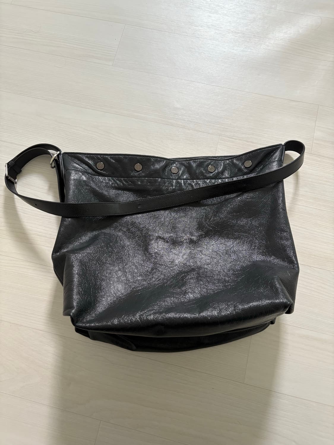 분크 퍼펙 버튼업 소프트 호보 라지 상품이미지1