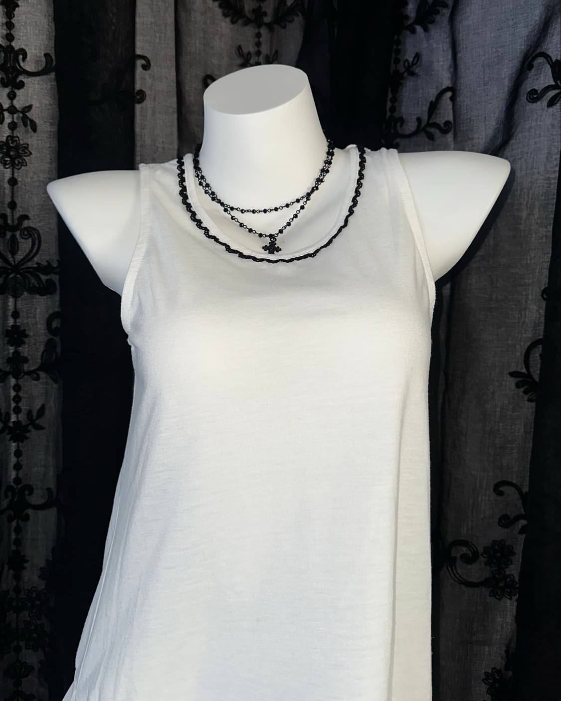 white chiffon trim sleeveless top 상품이미지2