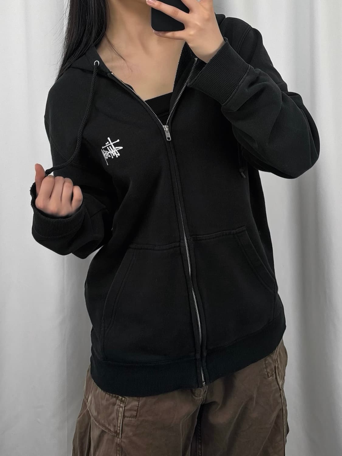 스투시 베이직 빅로고 후드집업 상품이미지1