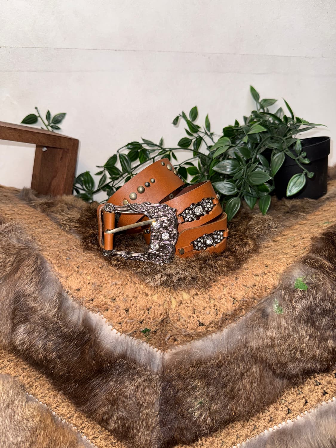 Brown cubic stud buckle belt 상품이미지1