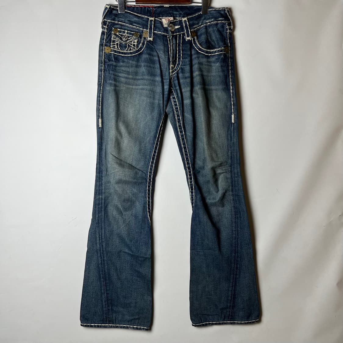 [True Religion] 트루릴리전 조이 수퍼T 플레어 데님팬츠 상품이미지2