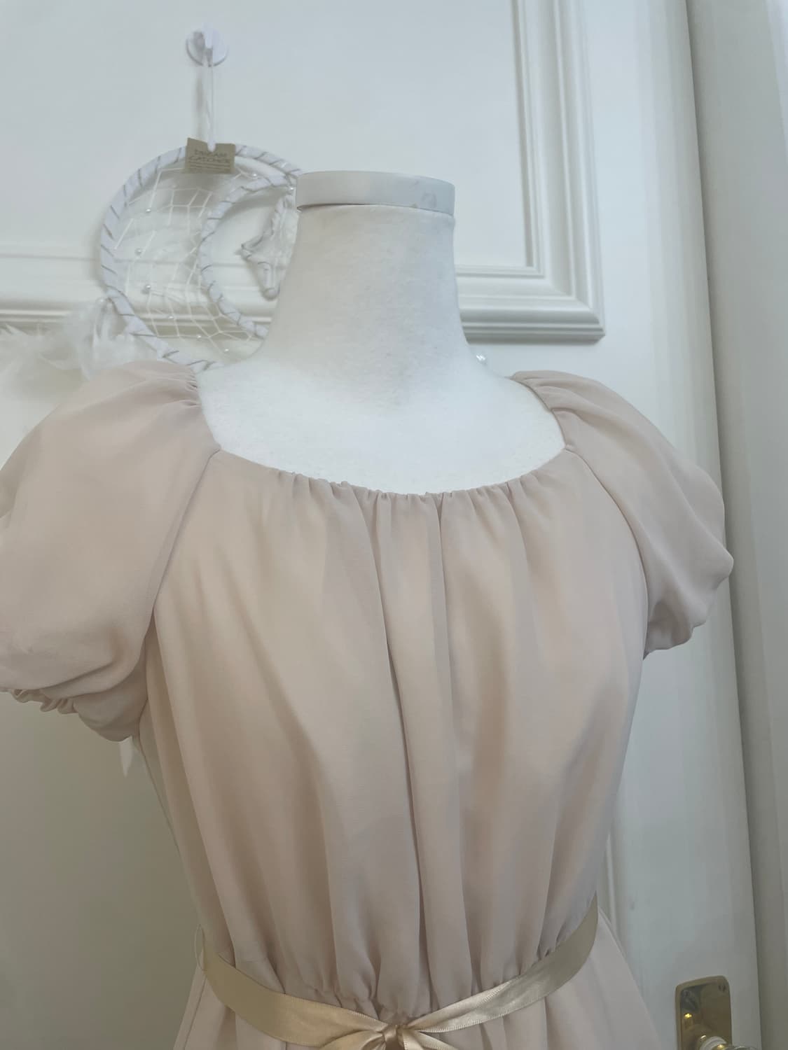creambeige shirring embroidery point sat 상품이미지6