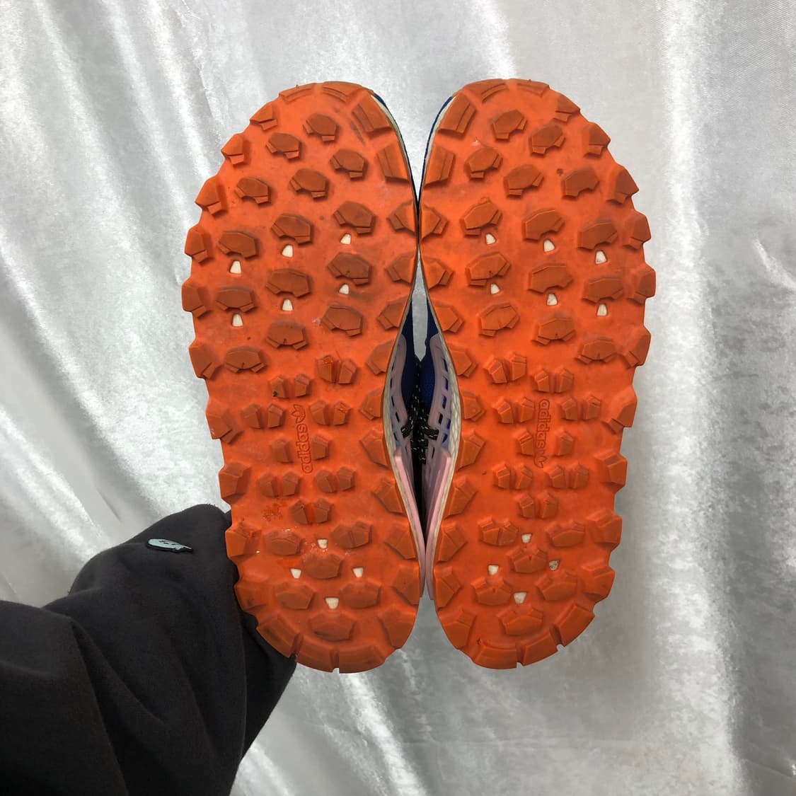 아디다스x퍼렐 윌리엄스 인스피레이션 팩 파우더 블루 운동화 사이즈265  상품이미지10