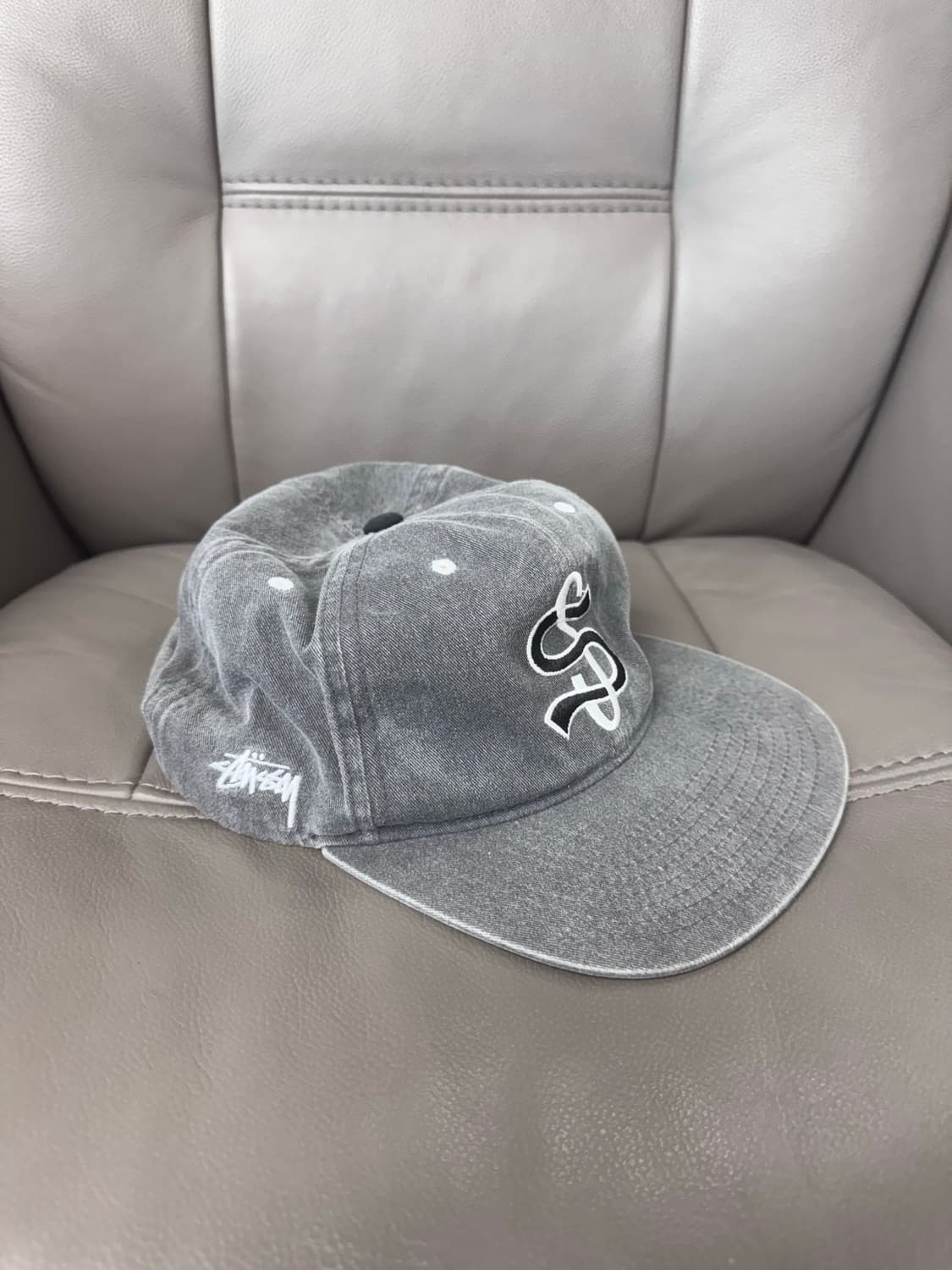 스투시 S로고 성조기 차콜 볼캡 상품이미지4