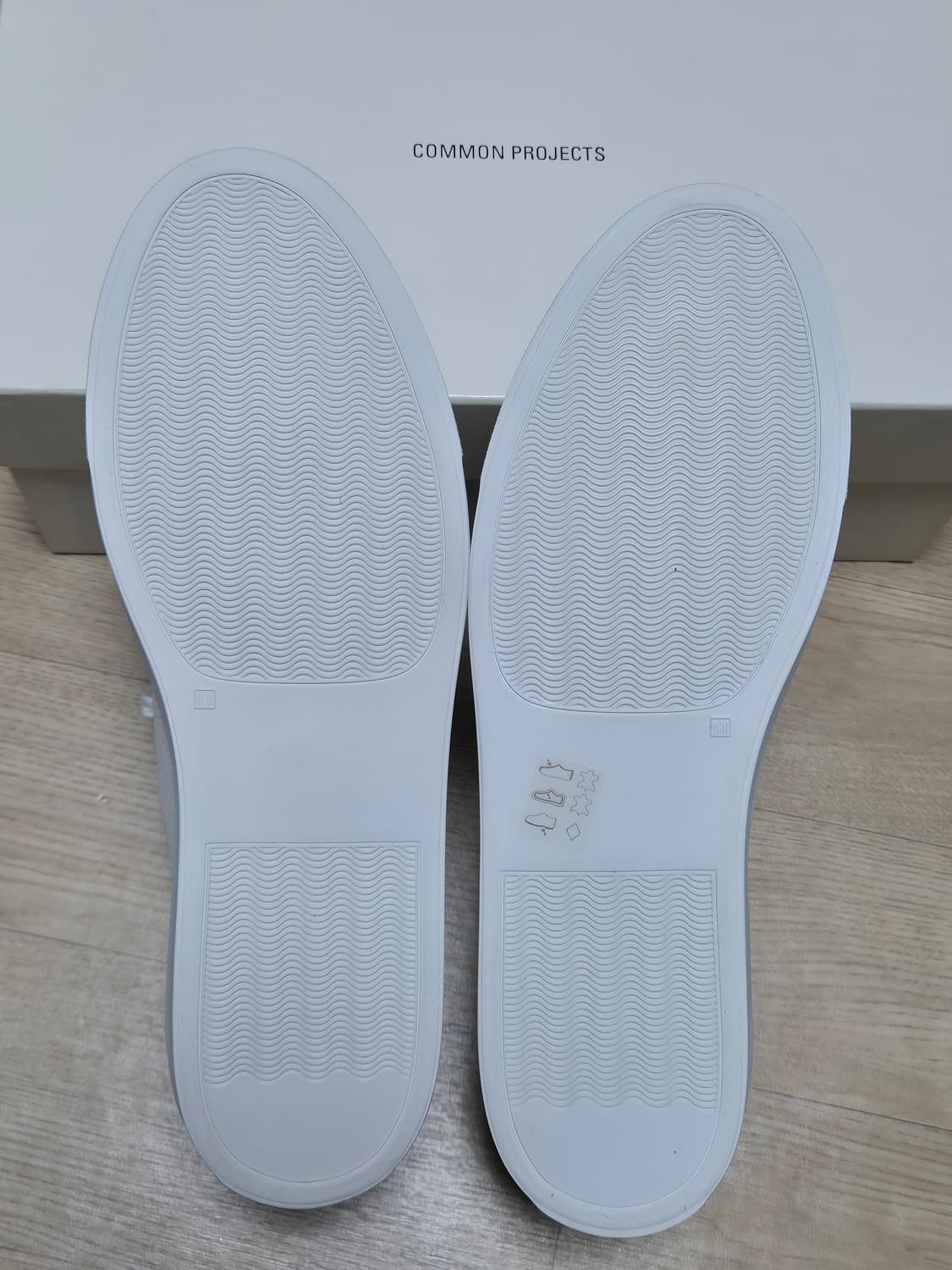 [새상품] 커먼프로젝트 아킬레스 프리미엄 43 사이즈 상품이미지4