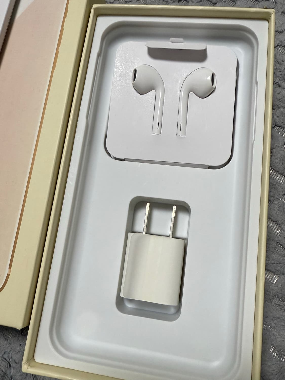 아이폰 8+ 무음해외판 배터리효율99% 256gb 상품이미지3