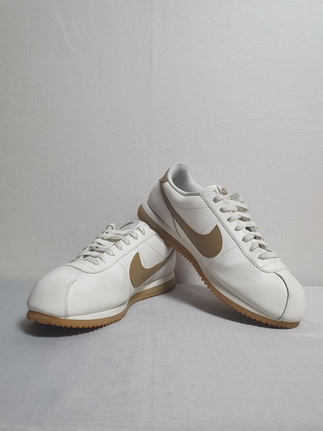 285mm 나이키 코르테즈 레더 M 세일:검 옐로우 파라슈트 베이지 상품이미지2