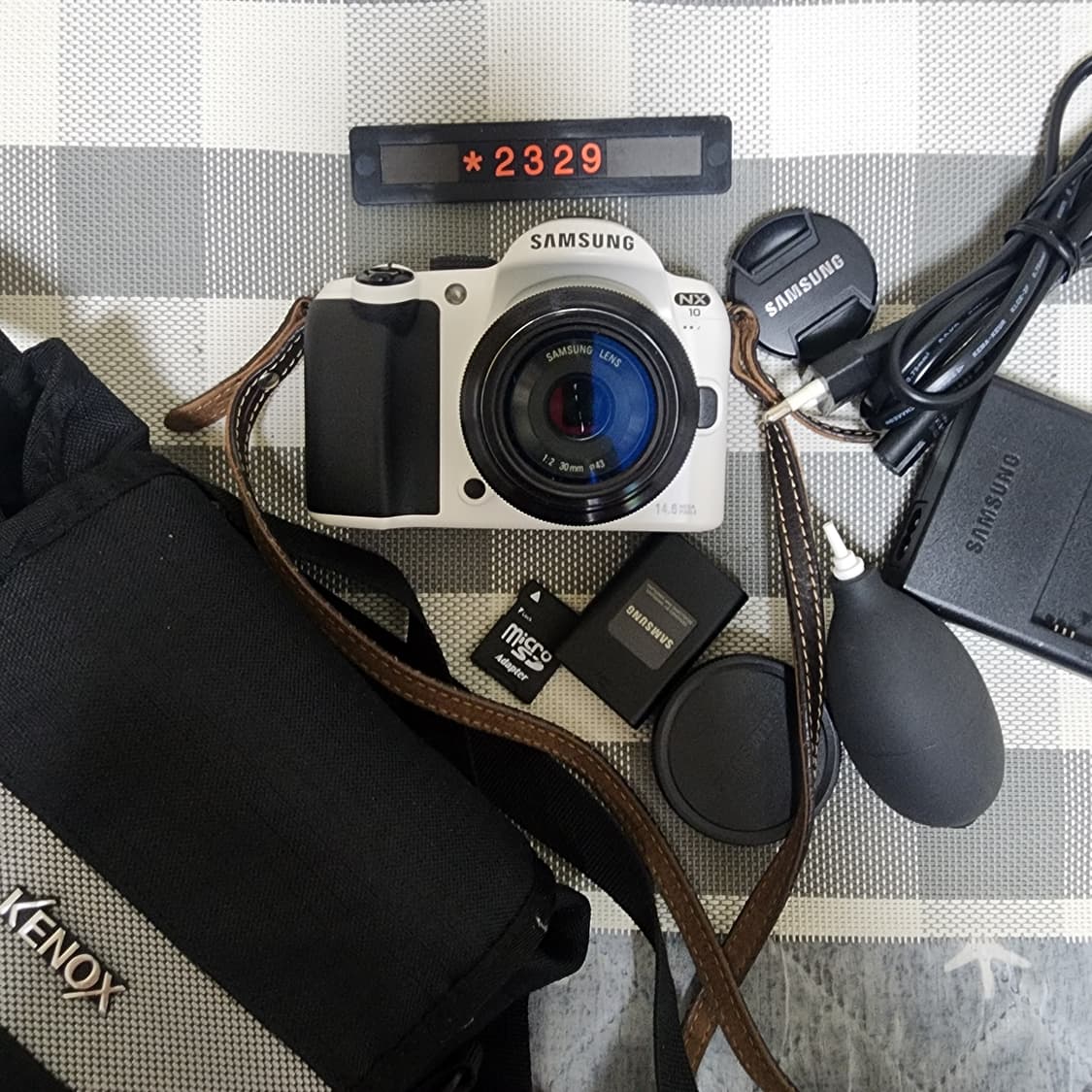 삼성 NX 10 디지털카메라 화이트바디 가방세트 상품이미지1