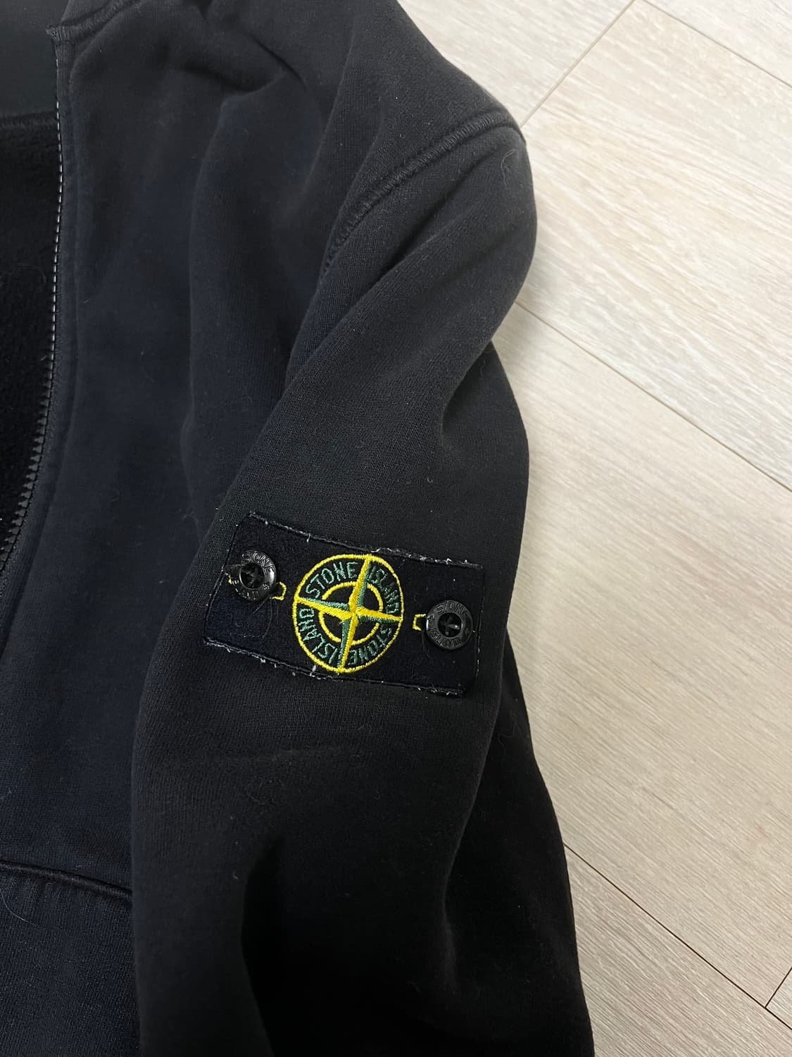 스톤아일랜드 후드집업  상품이미지2