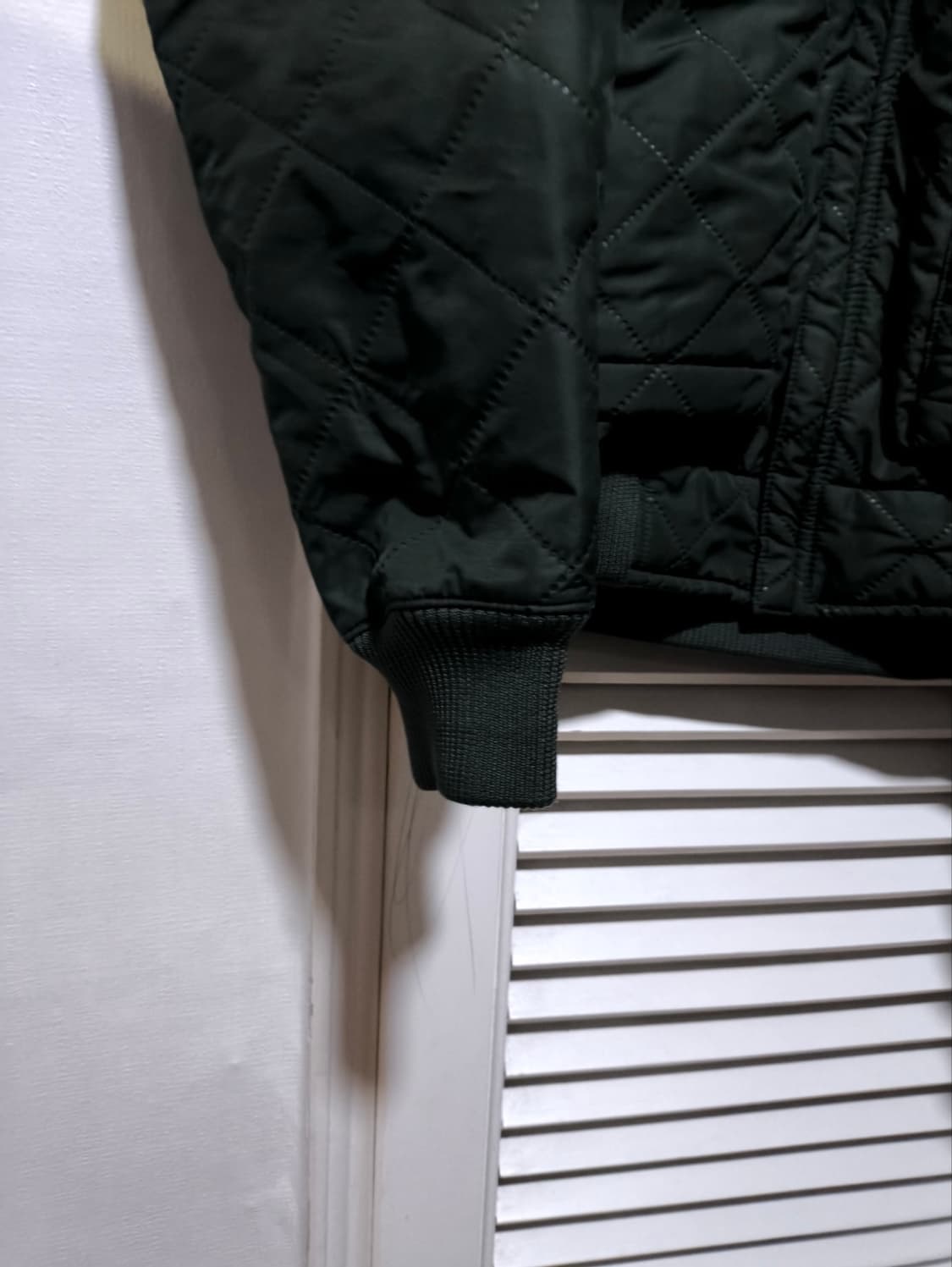 100 나이키 ACG 딥그린 퀼팅후드 유틸리티 상품이미지3