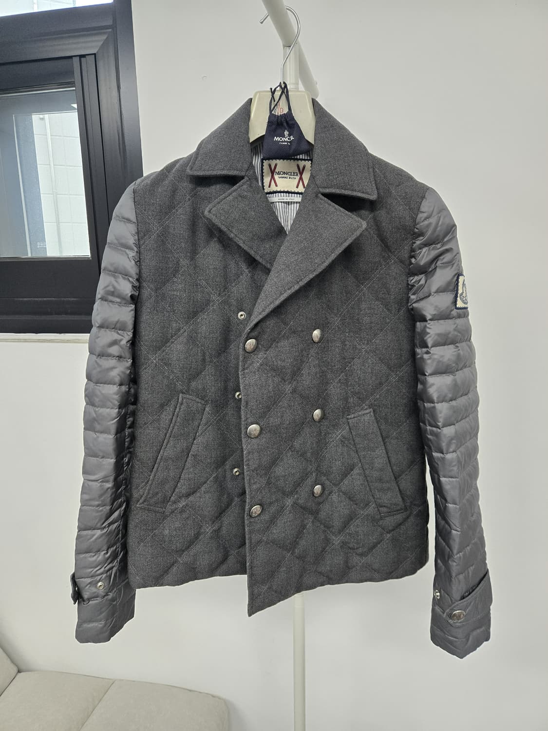 [보증서 정품]몽클레어 패딩 자켓 상품이미지4