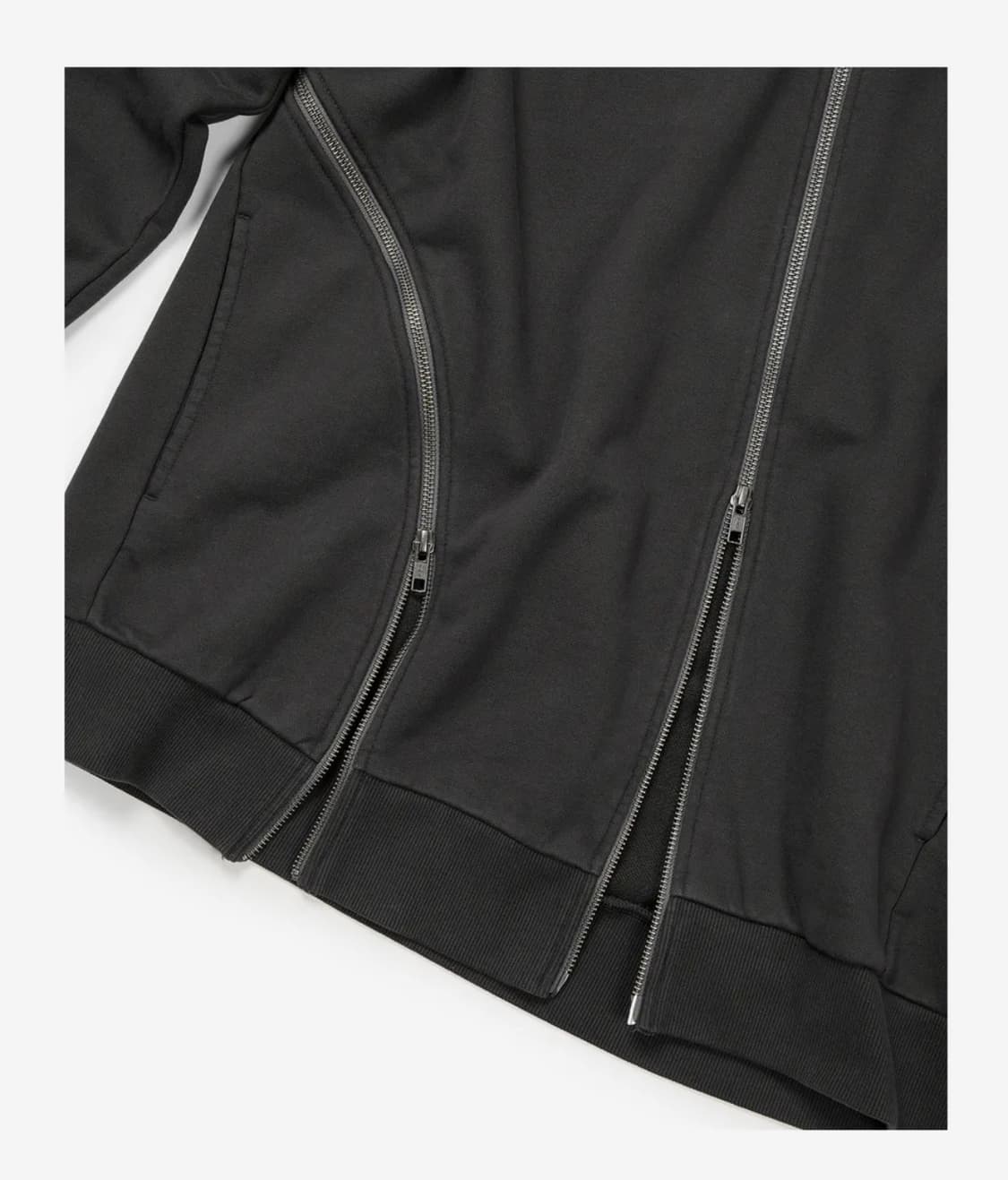 이티씨이 - CURVED DOUBLE ZIP HOOD (CHARCOAL 상품이미지2