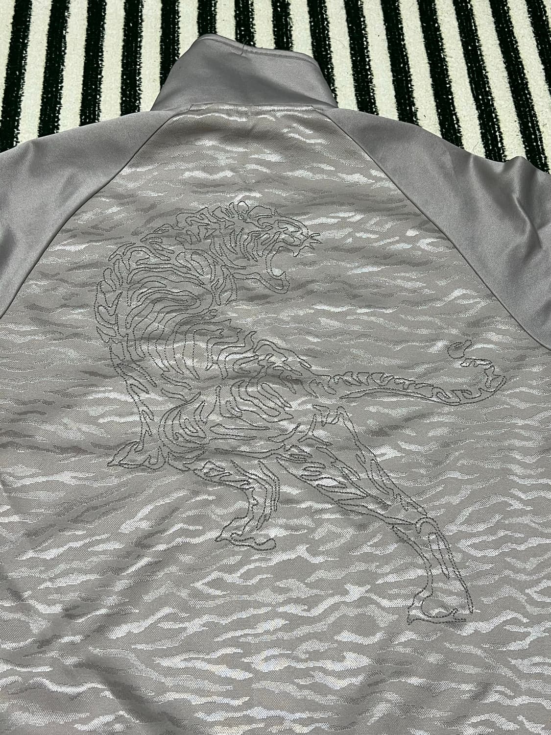 Onitsuka Tiger Pattern Track jacket 상품이미지3