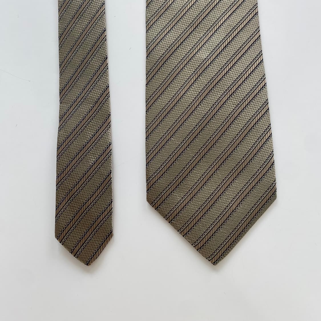 입생로랑(YSL) 명품 정품 넥타이 상품이미지1