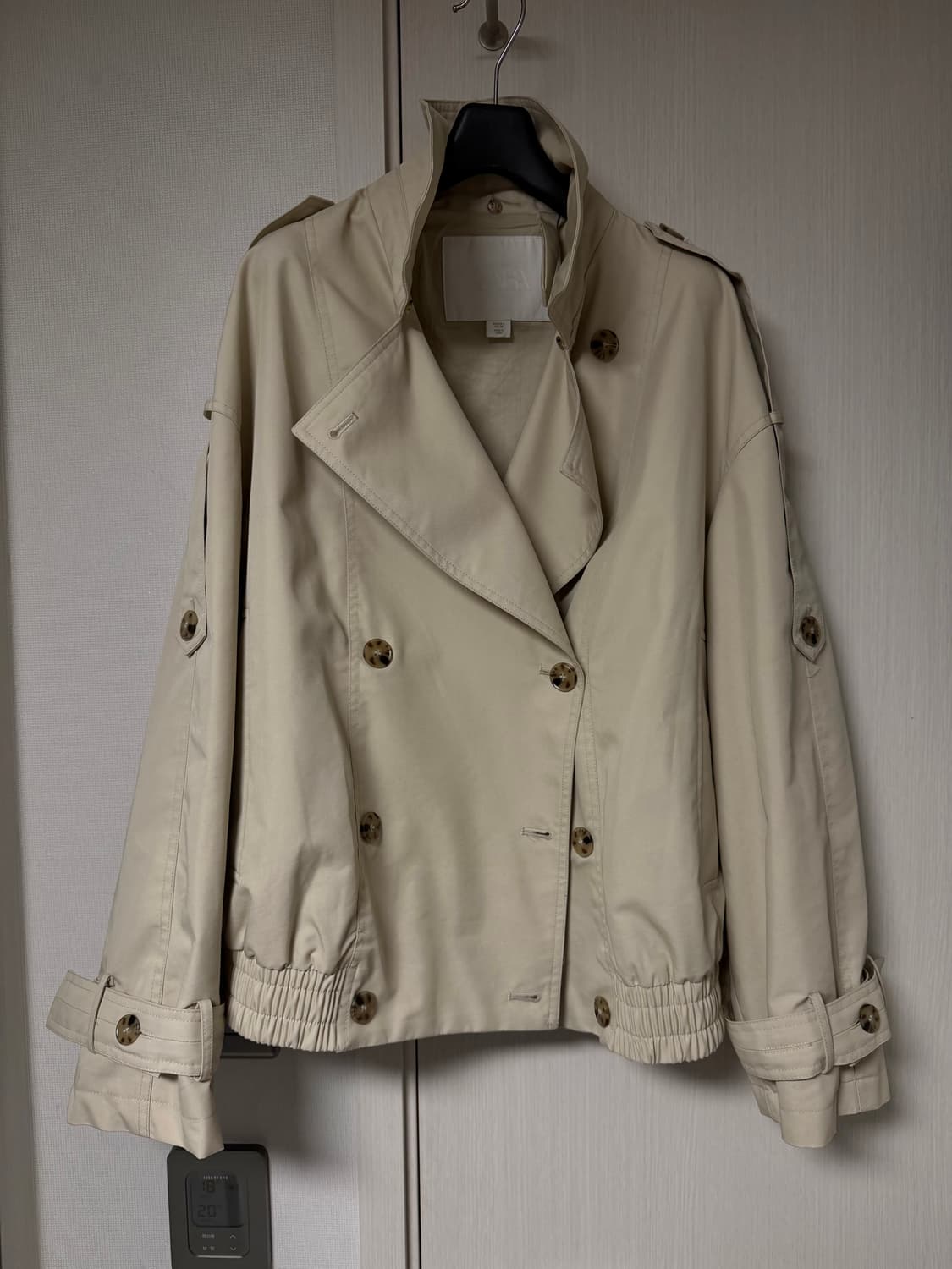 ZARA Beige cropped trench jacket 상품이미지1