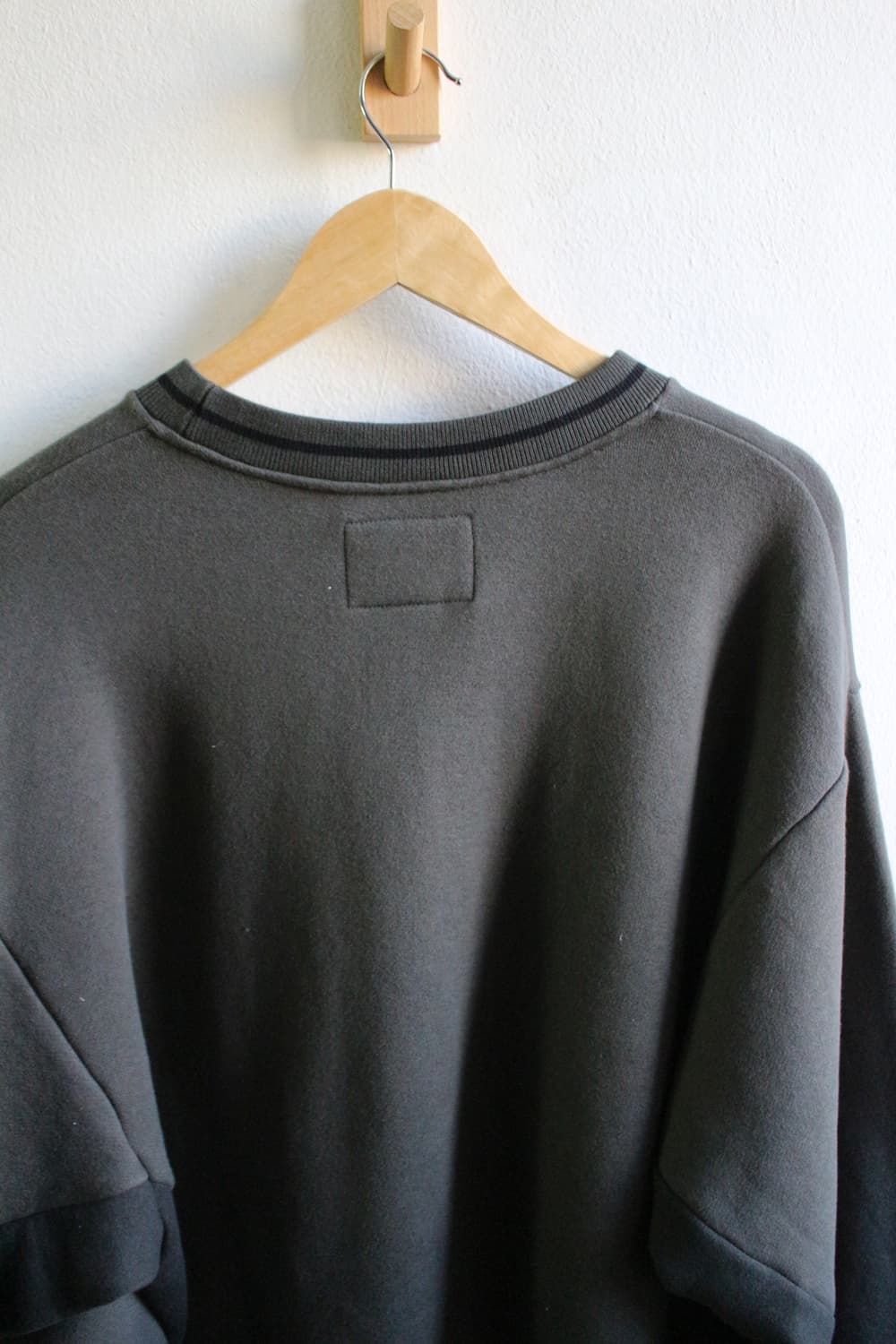 더블탭스 크루넥 스웻셔츠  상품이미지6