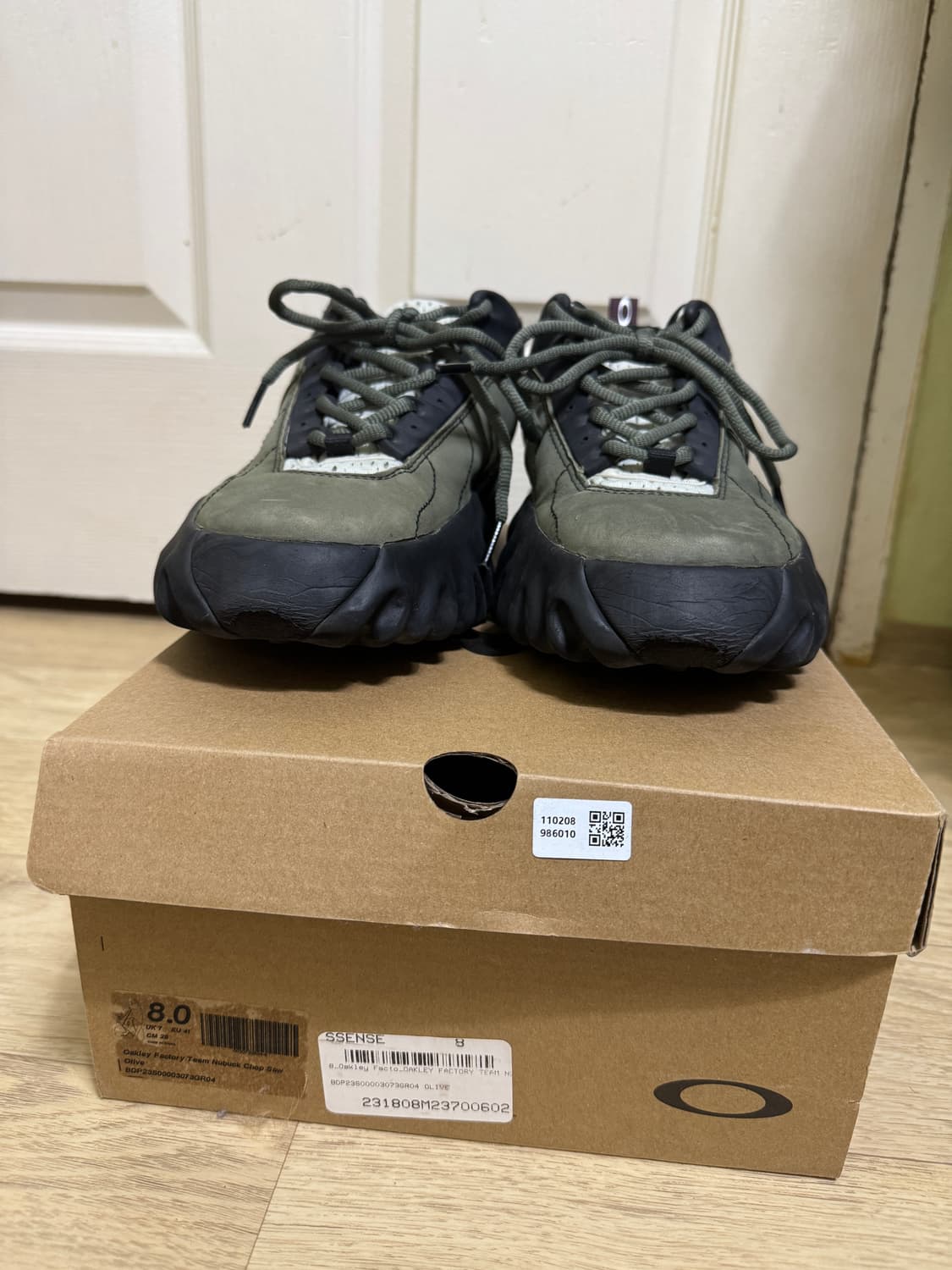 오클리 팩토리팀 브레인데드 찹쏘우 올리브 260 상품이미지5