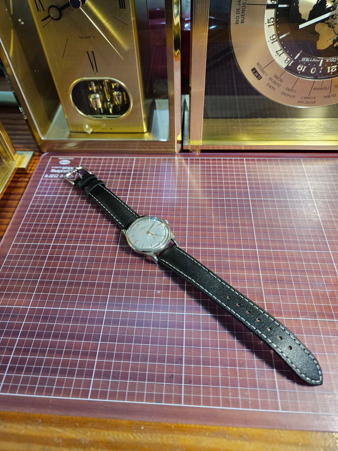 DOXA 빈티지 수동 핸드와인딩 시계 상품이미지5