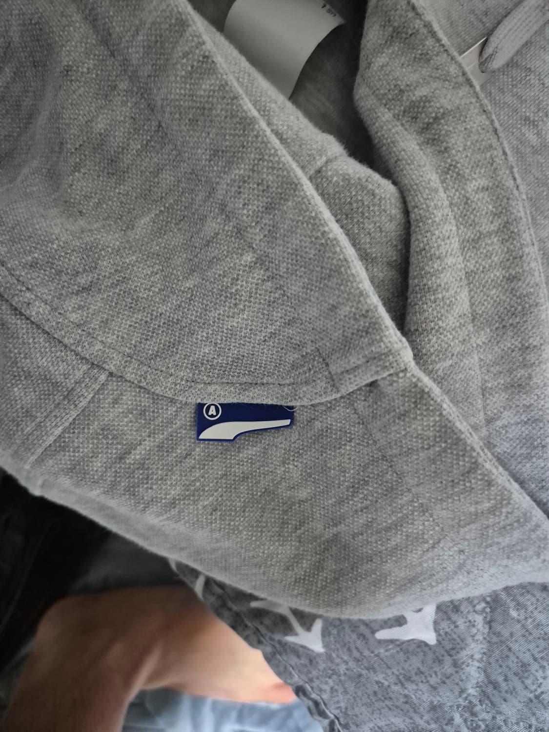 아더에러 퓨마 후드티 상품이미지2