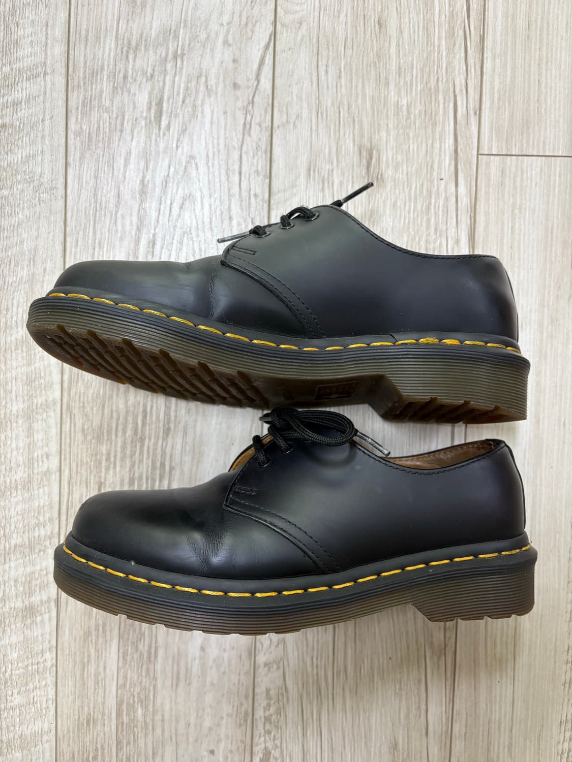 닥터마틴 1461 3홀 스무스 230 상품이미지2