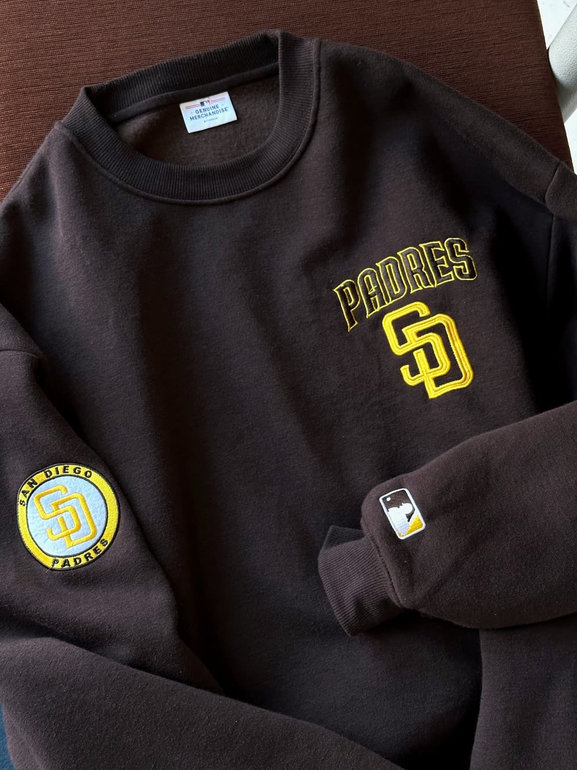 Design patch warm lining sweat P/O 상품이미지3