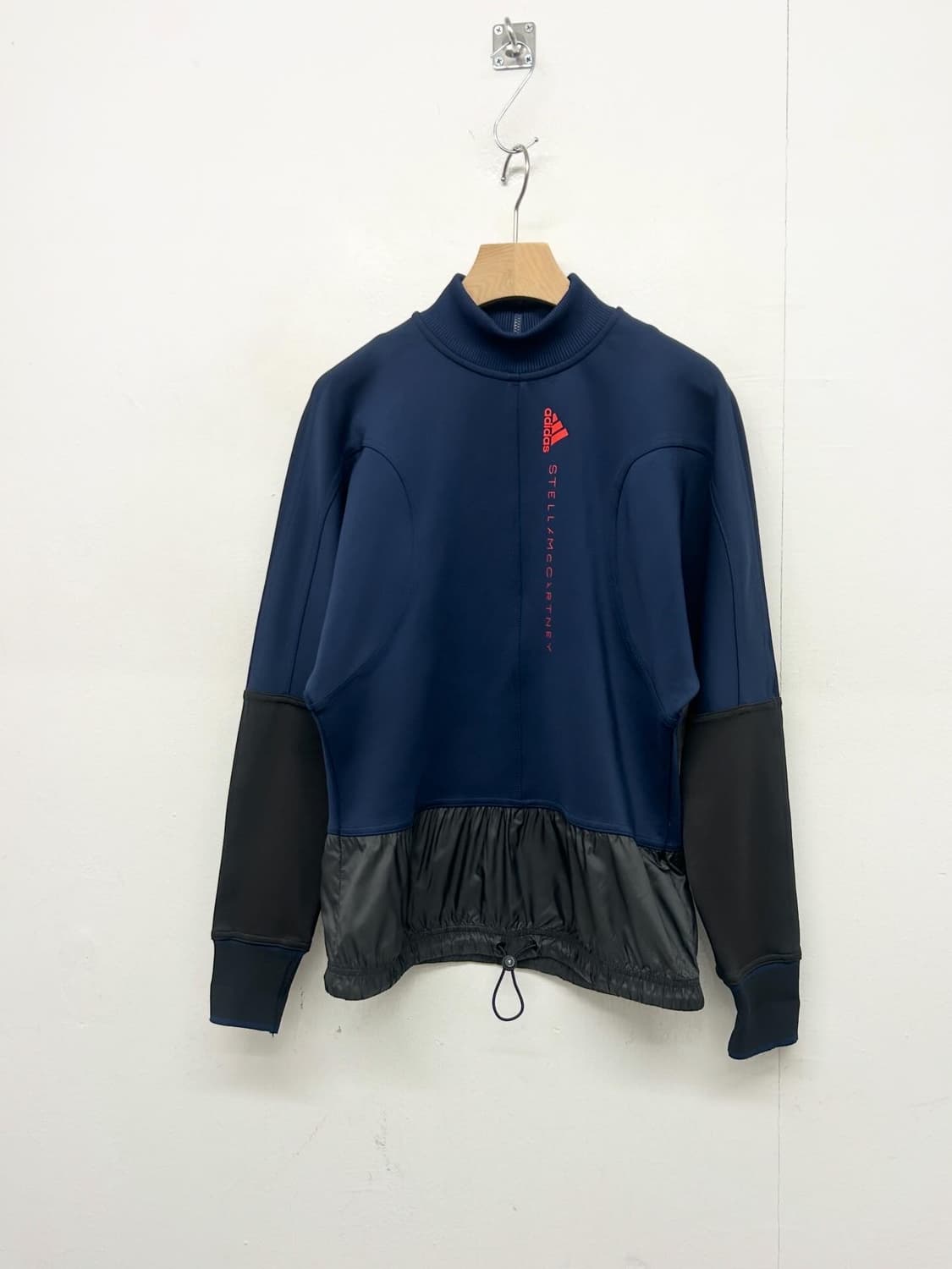 아디다스 스텔라맥카트니 블루 블랙 맨투맨 상품이미지1