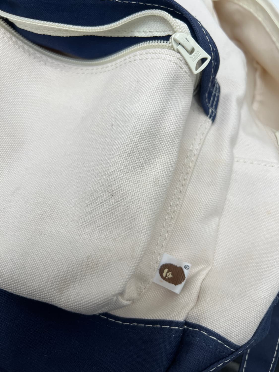 베이프 OG 2011 빅사루 배색 백팩 상품이미지7