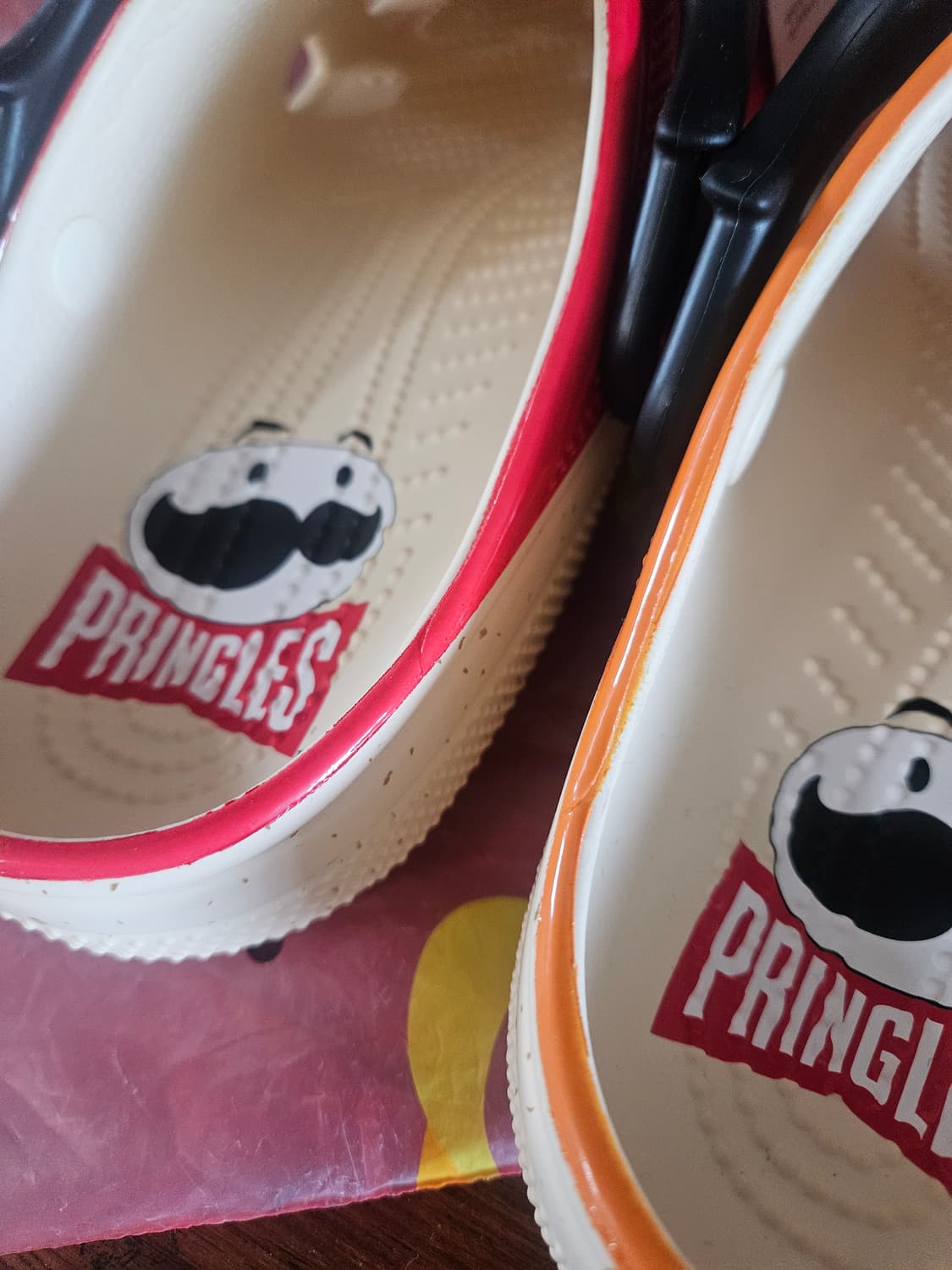 프링글스크록스 오렌지레드 M8W10 (265) 상품이미지7