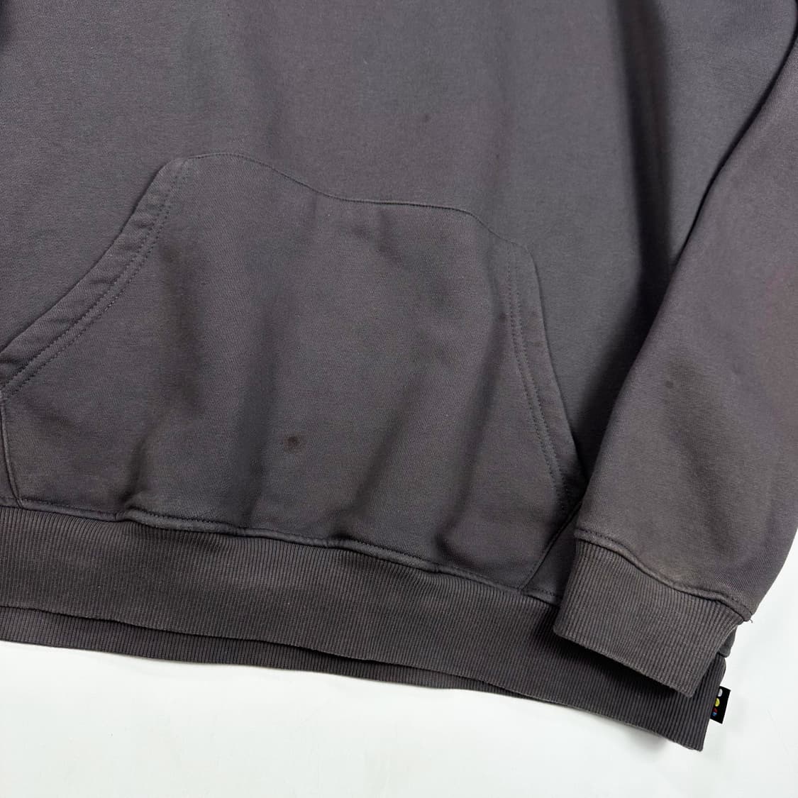 아이앱스튜디오 백로고 차콜 후드티 (XXL) 상품이미지7