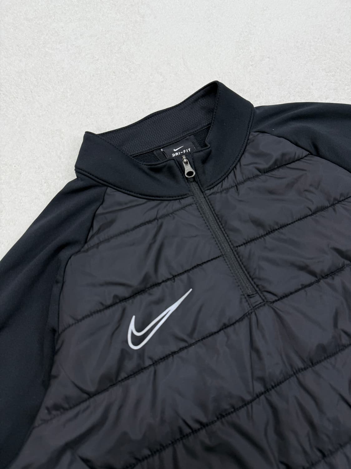 나이키 패디드 반집업 상품이미지2