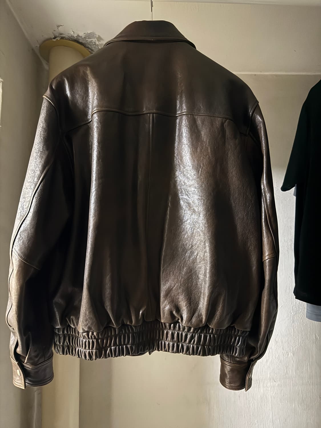 xl 쿠어 베지터블 레더 A-2 자켓(브라운) 상품이미지3