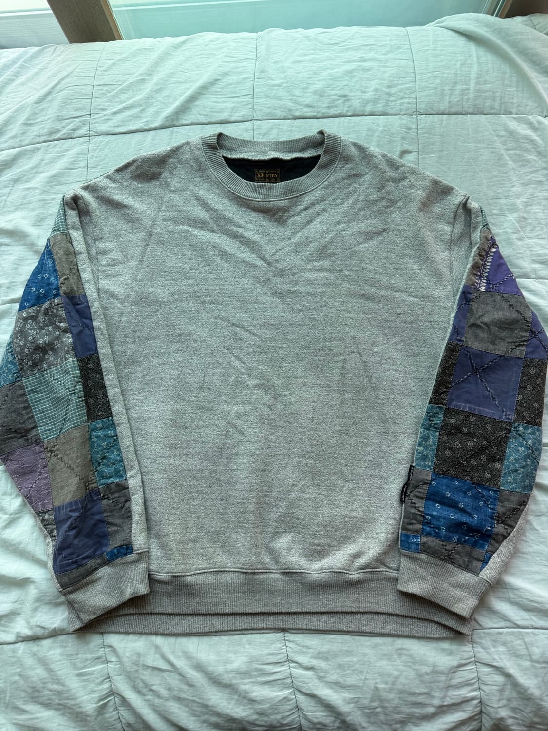 [3] 캐피탈 아메리칸 퀼트 투톤 스웻셔츠 맨투맨 상품이미지1