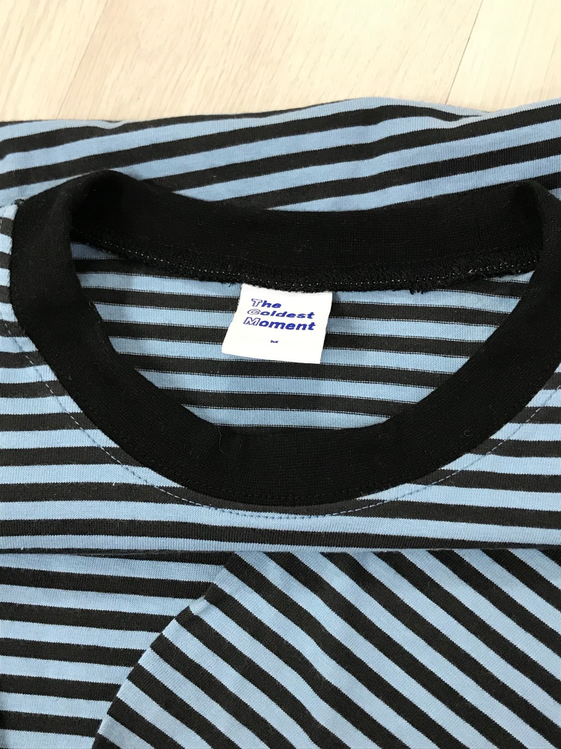 더콜디스트모먼트 스트라이프 롱슬리브 스카이블루 M 상품이미지3