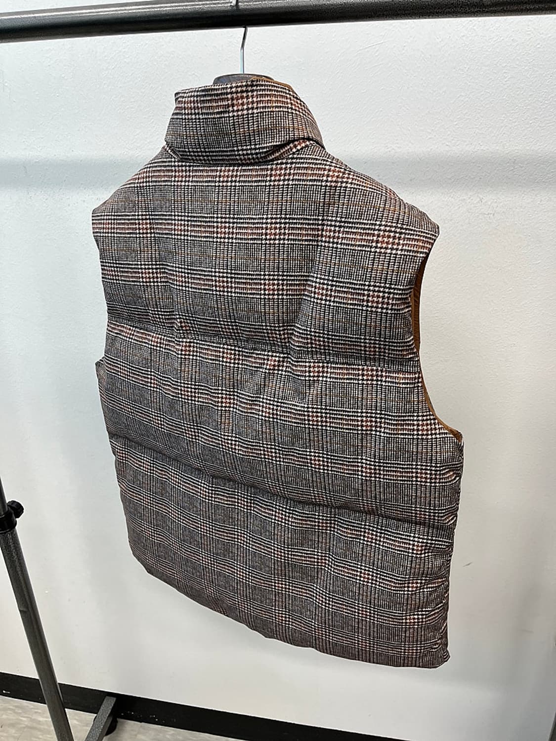 105) 인터메조 글렌체크 패딩조끼  상품이미지4