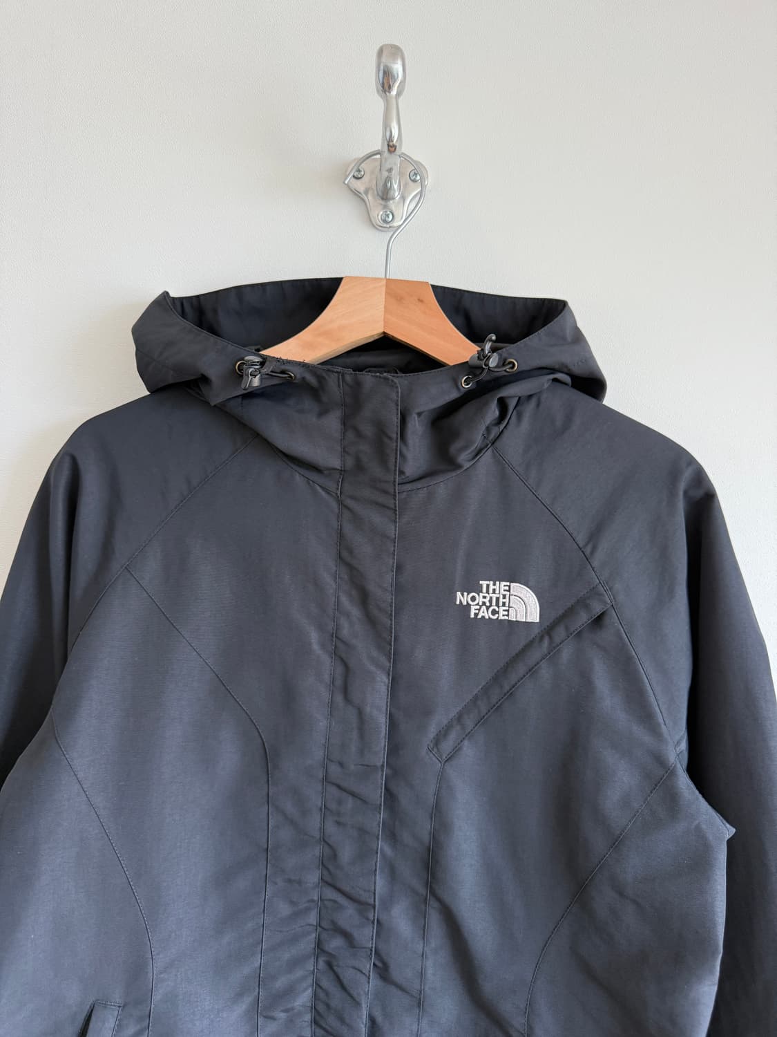 노스페이스(THE NORTH FACE) 바람막이 윈드브레이커 상품이미지2