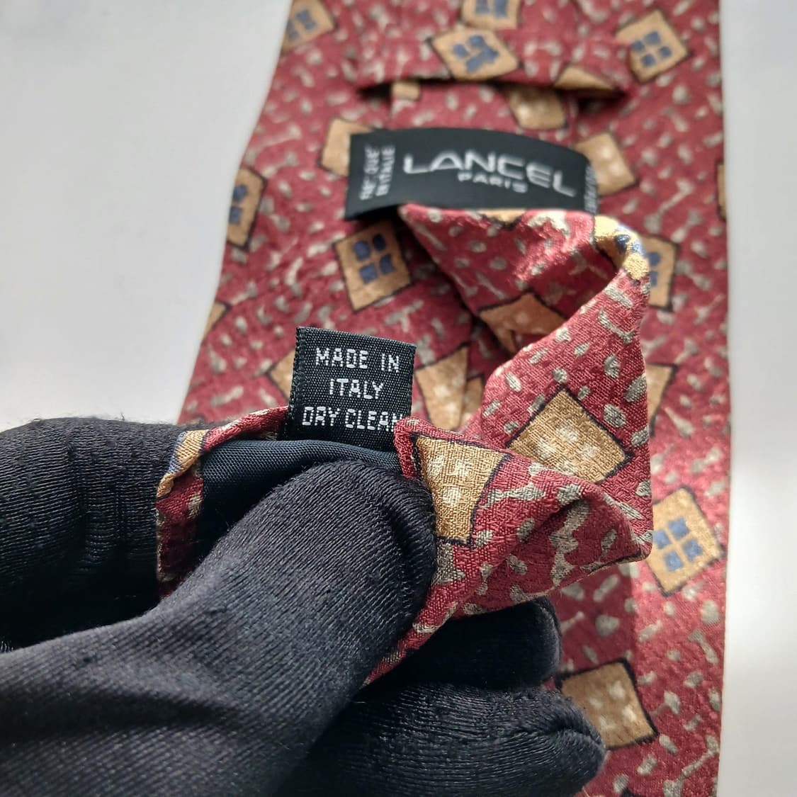 란셀 실크 레드 기하 패턴 넥타이 9.5cm B등급 A18742
 상품이미지8