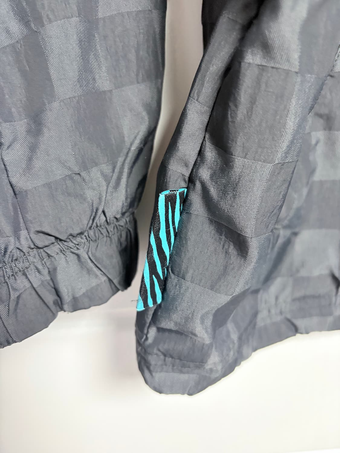 나이키 체커 바람막이  L 상품이미지4