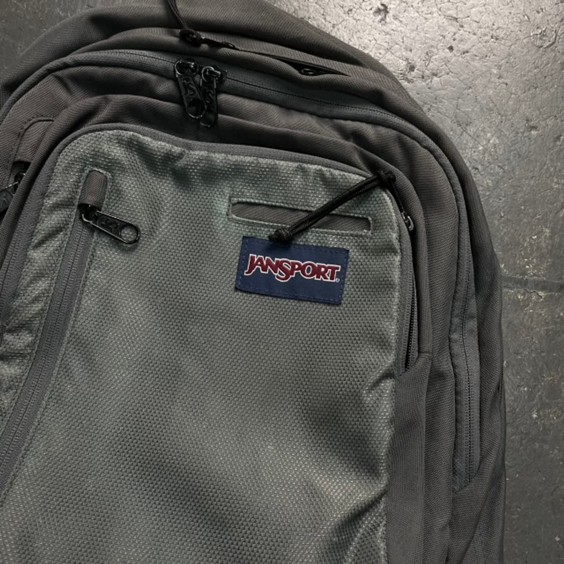 잔스포츠 백팩 상품이미지2