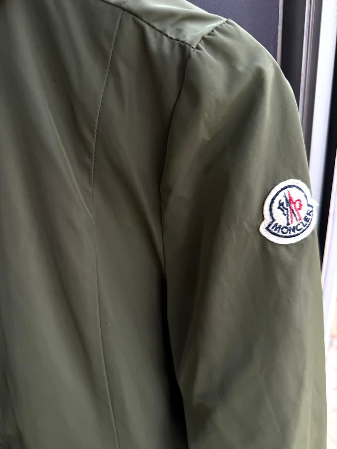 2/ 몽클레어 Neombre 와펜패치 트렌치 코트 집업 상품이미지5