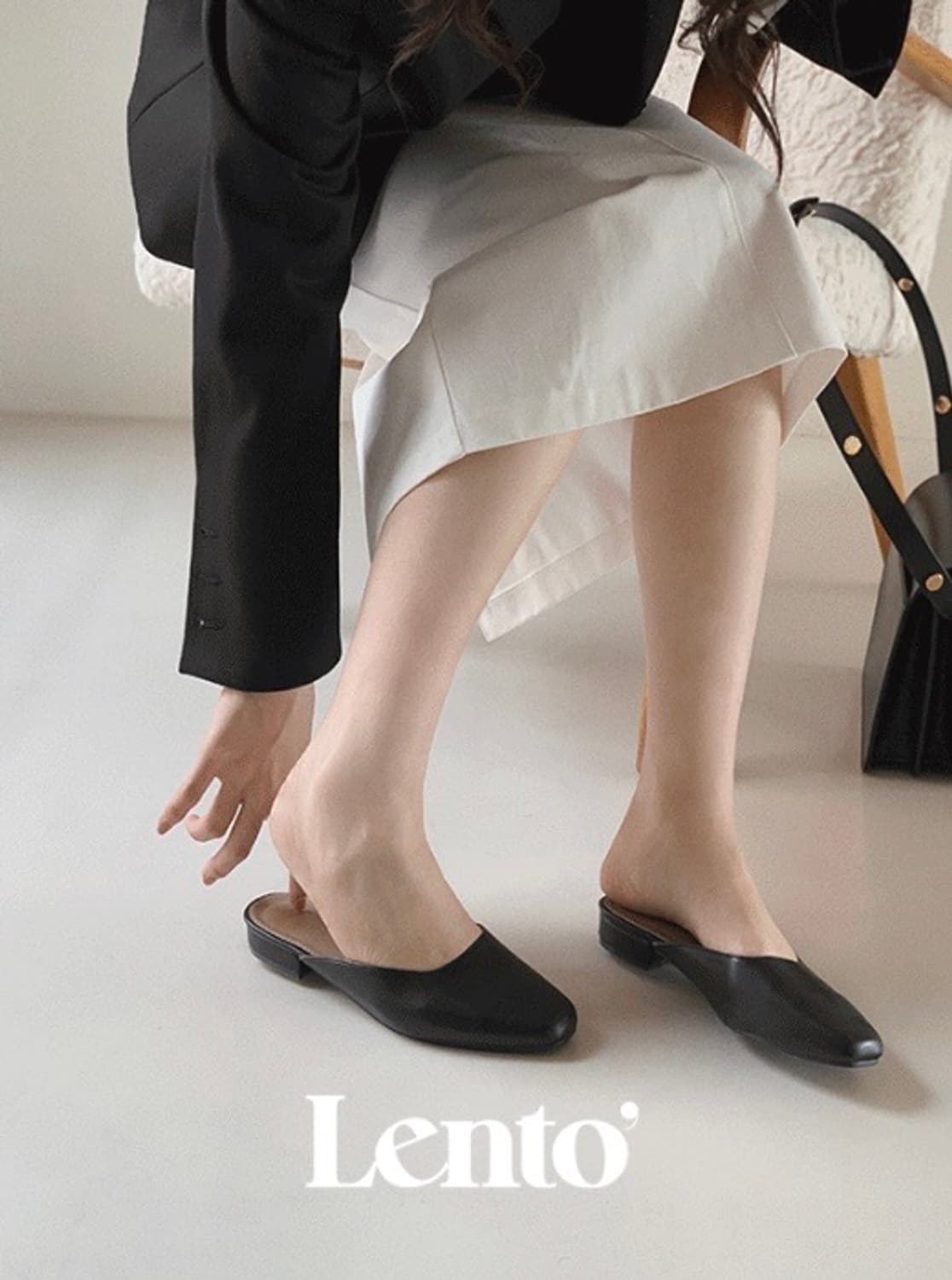 (미착용, 새상품) 슬로우앤드 렌토 블랙 뮬 250 구두 단화 슬리퍼 상품이미지1